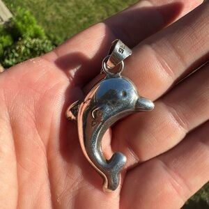925 Sterling Silver made in Mexico dolphin pendant